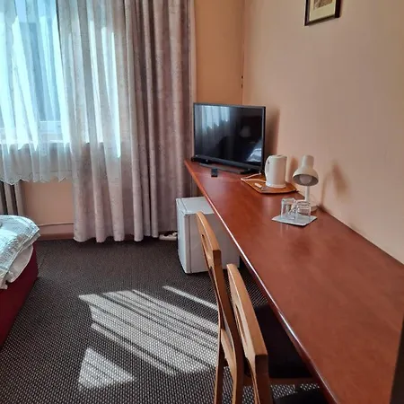 Karet Obiekt Hotelowy ゲストハウス