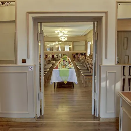 Karet Obiekt Hotelowy Skoczów