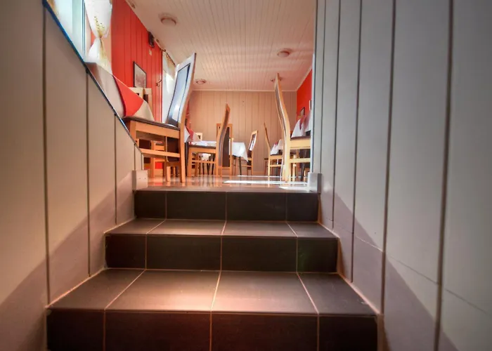 Karet Obiekt Hotelowy 3*